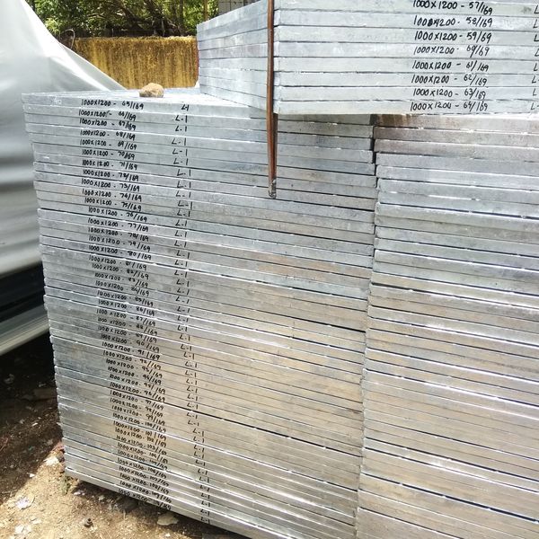 Floor grating bar weld inspection